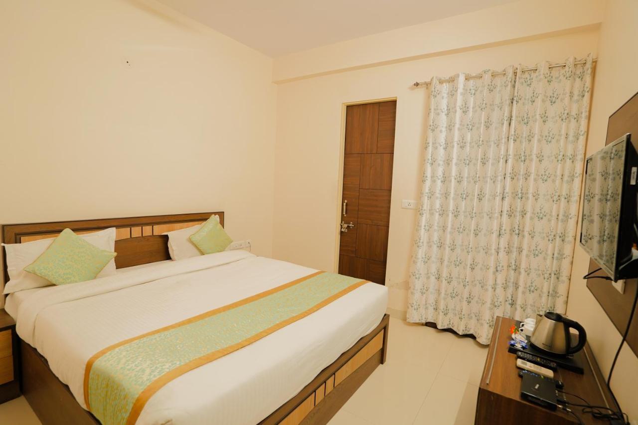 Hotel Cheelgadi Divisione di Divisione di Jaipur Esterno foto