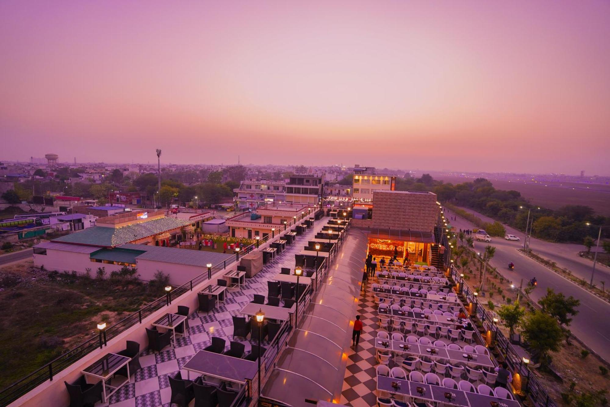Hotel Cheelgadi Divisione di Divisione di Jaipur Esterno foto
