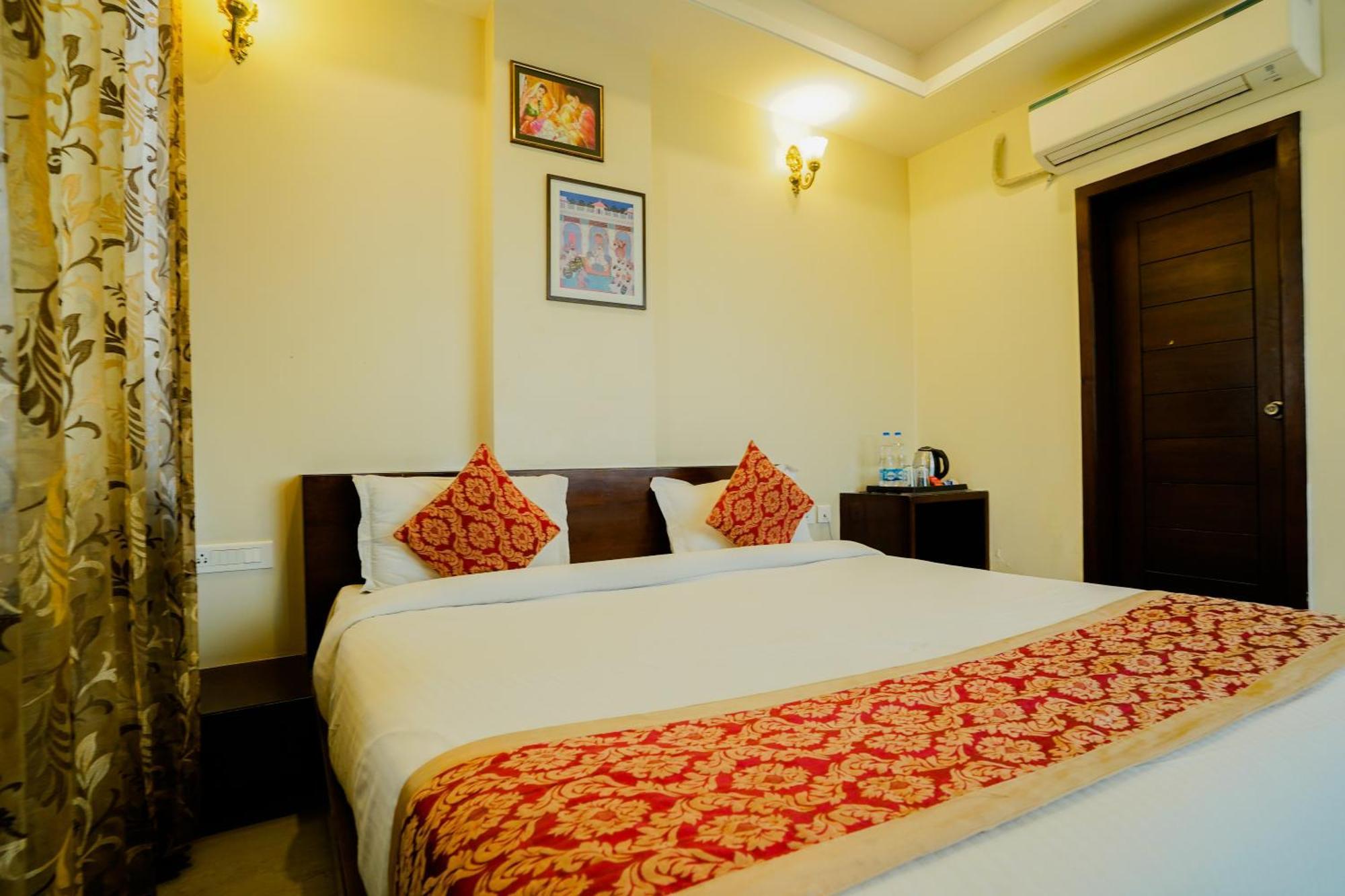Hotel Cheelgadi Divisione di Divisione di Jaipur Esterno foto