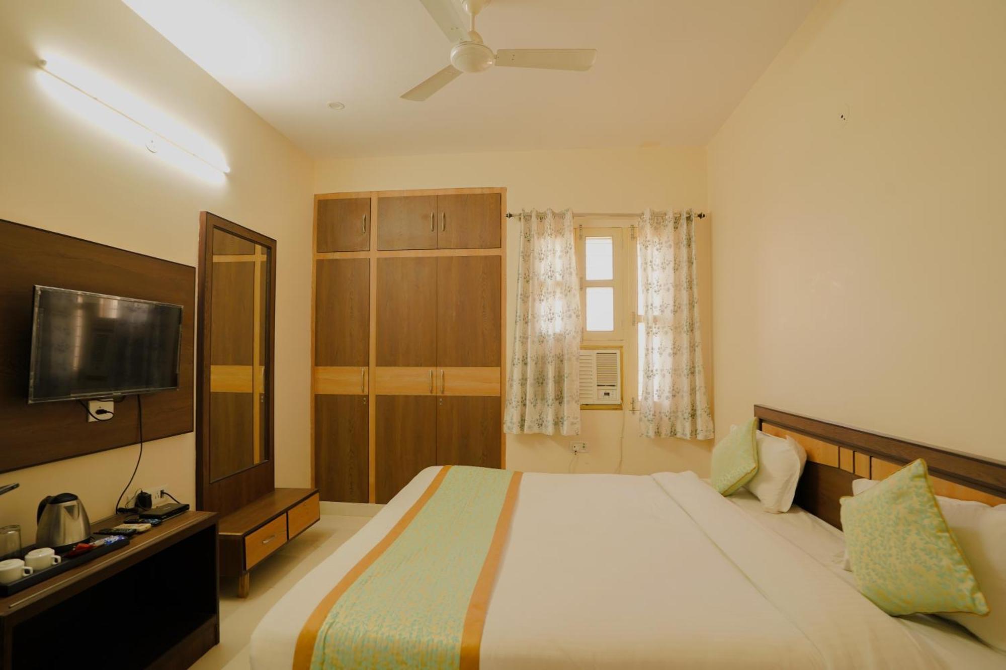 Hotel Cheelgadi Divisione di Divisione di Jaipur Esterno foto